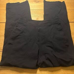 Lululemon pull on black athletic pants medium